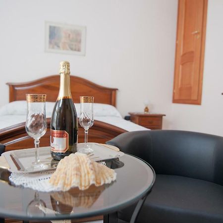 La Stella Del Sud Bed & Breakfast Vietri Dış mekan fotoğraf